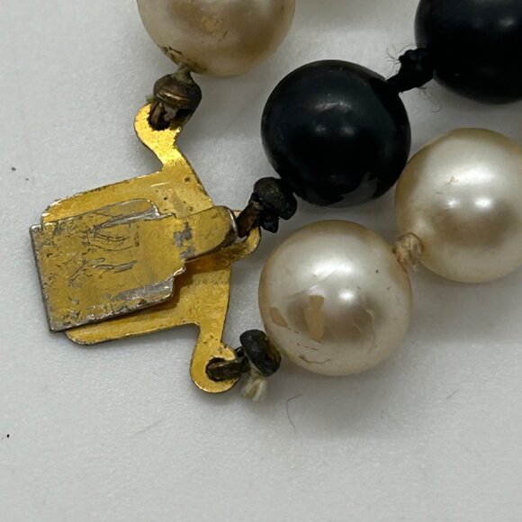 Vintage Double Strand Faux Pearl & Single Black Bead Necklace Floral Box Clasp - Picture 11 of 16
